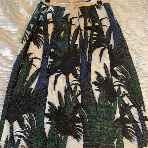 Odeeh tapestry skirt - Picture 2 of 5
